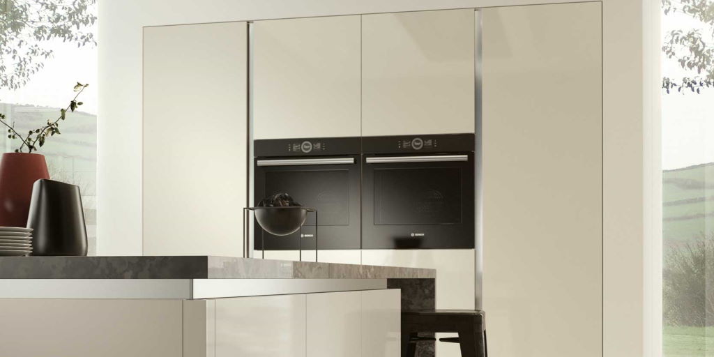 TKC Vivo+ gloss ivory true handleless kitchen
