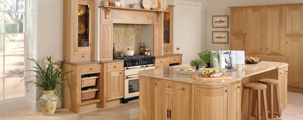 Petworth inframe natural oak kitchen