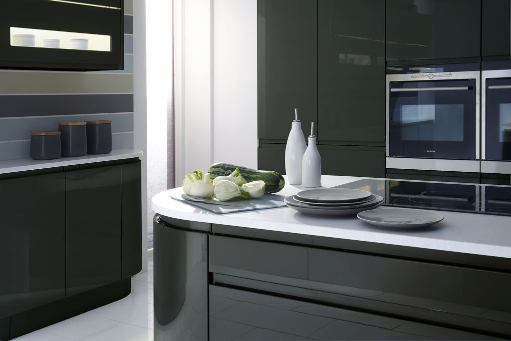 Malmo Gloss Anthracite kitchen