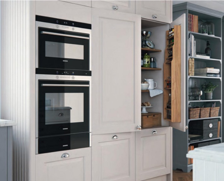 Abberley shaker painted kitchen