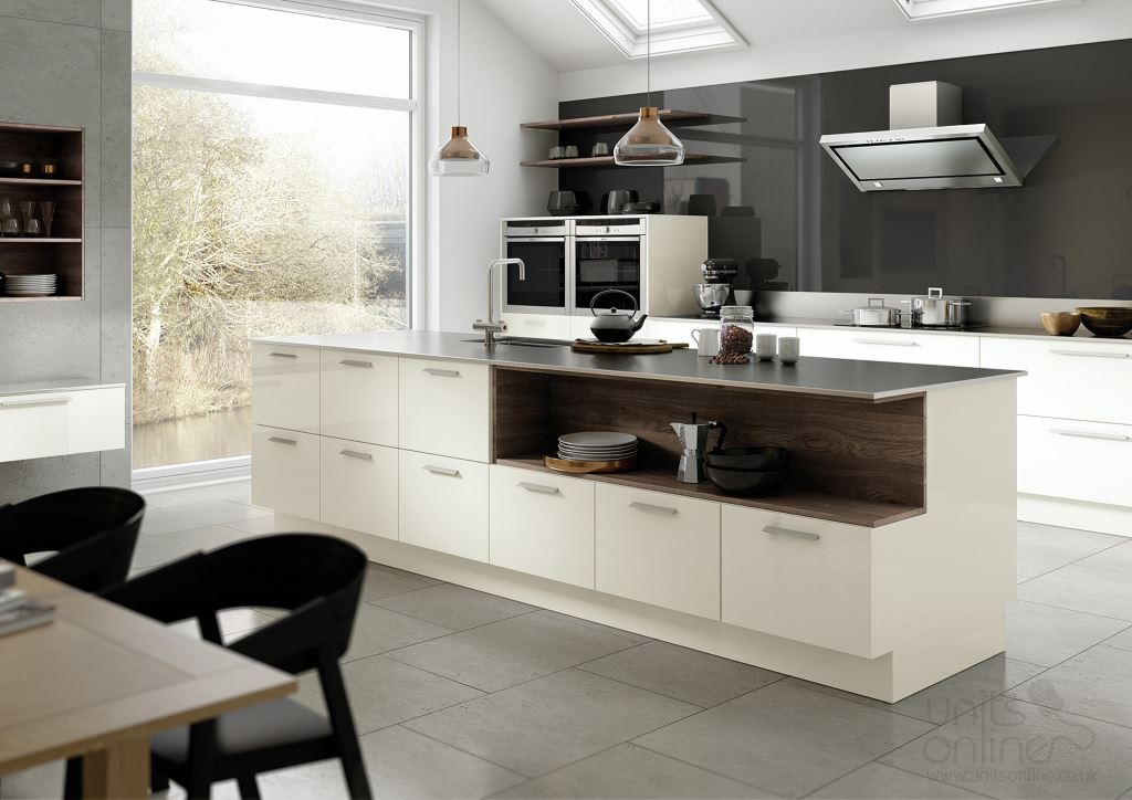 Vivo gloss porcelain kitchen