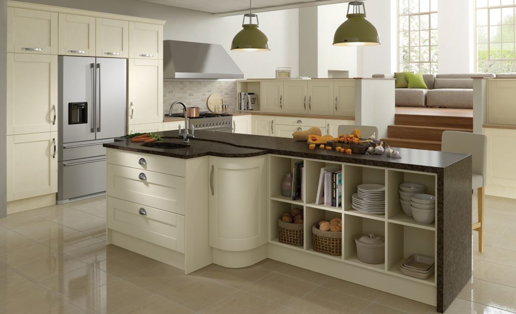 Madison ivory shaker kitchen