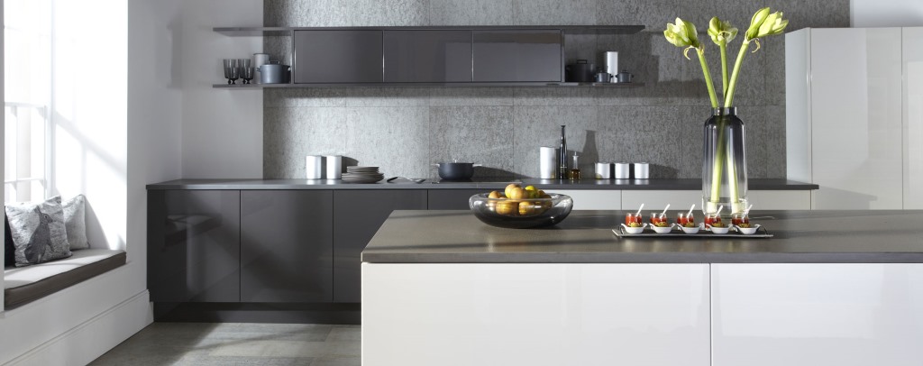 Otto Gloss white true handleless kitchen