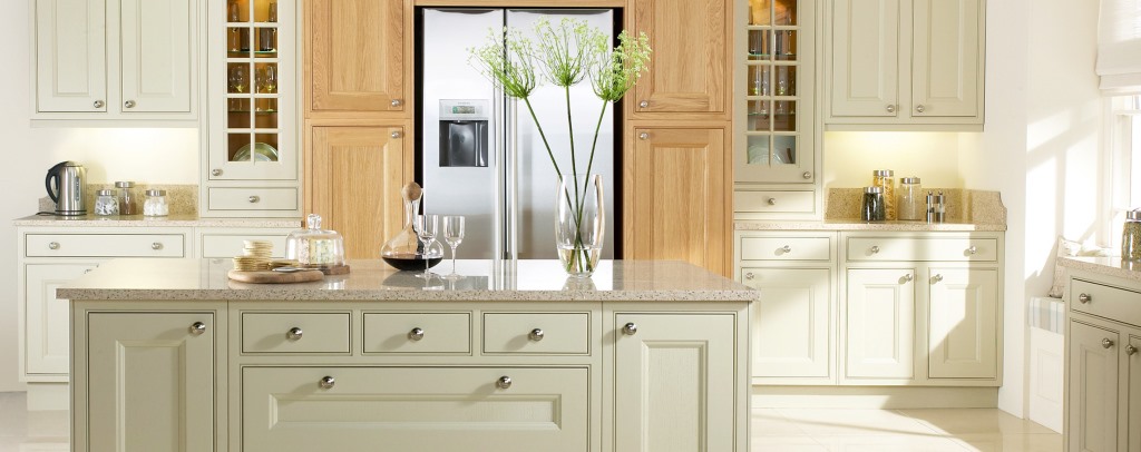 Tetbury inframe kitchen from Burbidge