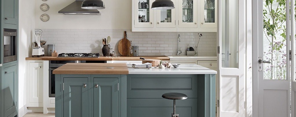 1909 painted inframe kitchens from 1909