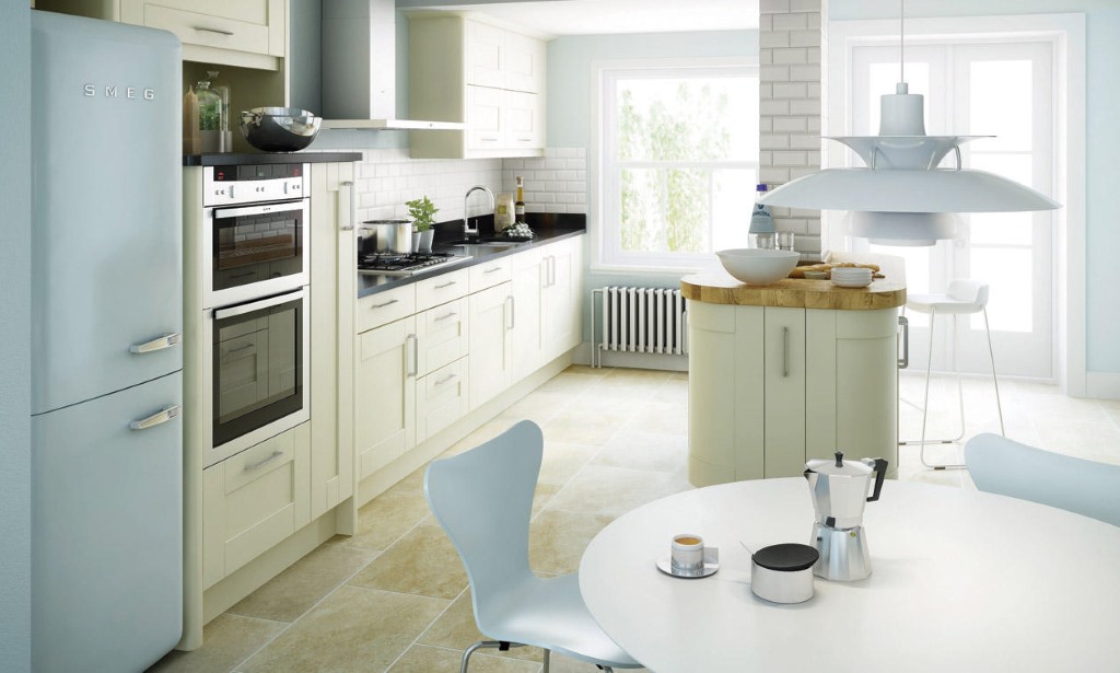 Avilon shaker kitchen