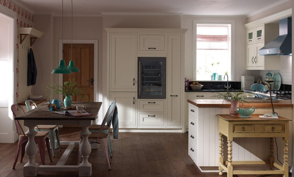 Milbourne painted inframe kitchen
