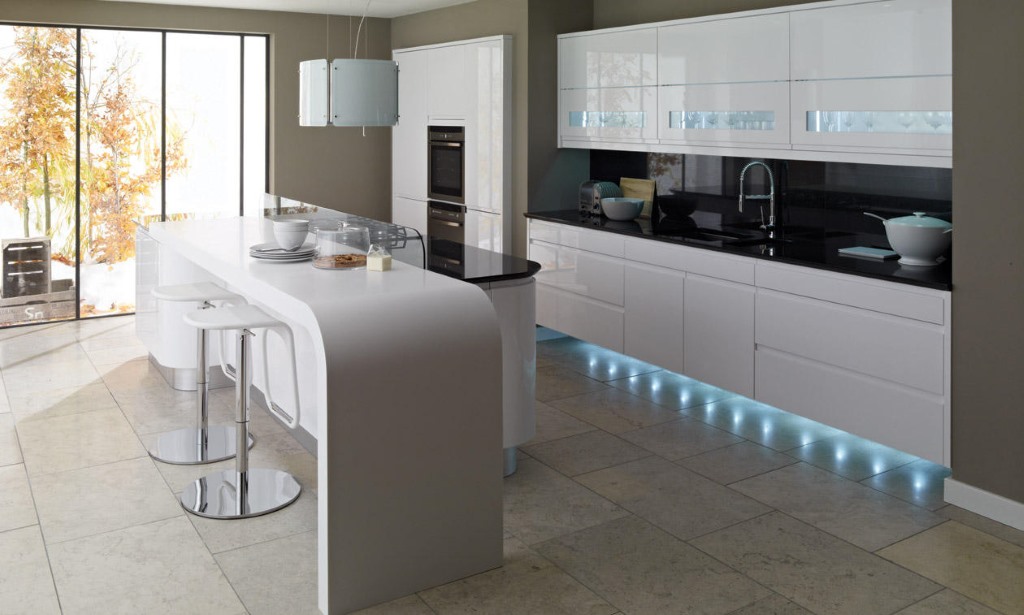 Remo white gloss kitchen