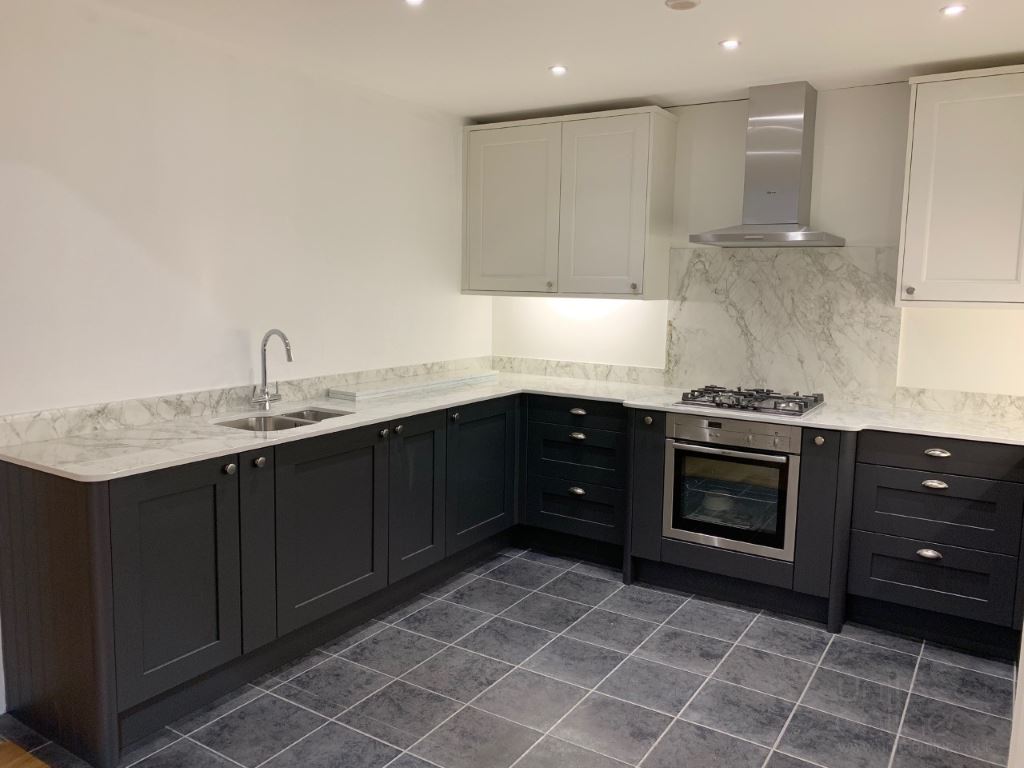 Mornington shaker handleless kitchen