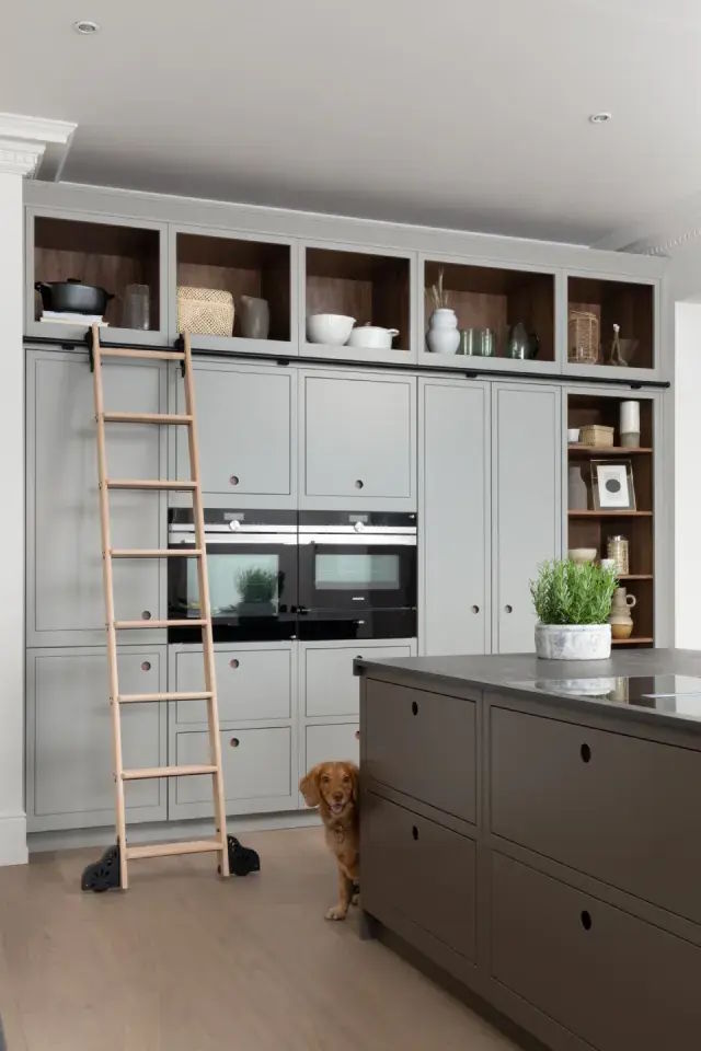 Slab Portal 1909 Kitchen