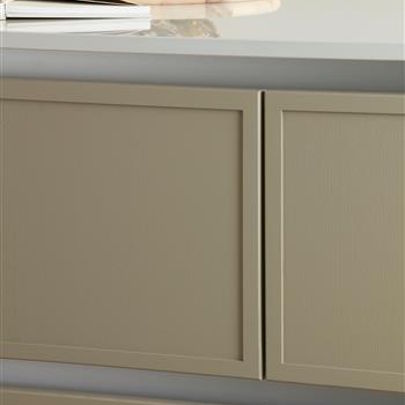 Brackenbury kitchen close up in pistachio painted colours