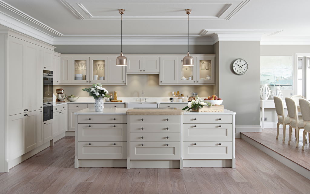 Finsbury Putty Shaker kitchen