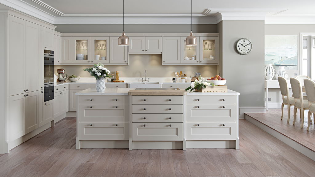 Burbidge Finsbury Beaded shaker kitchen