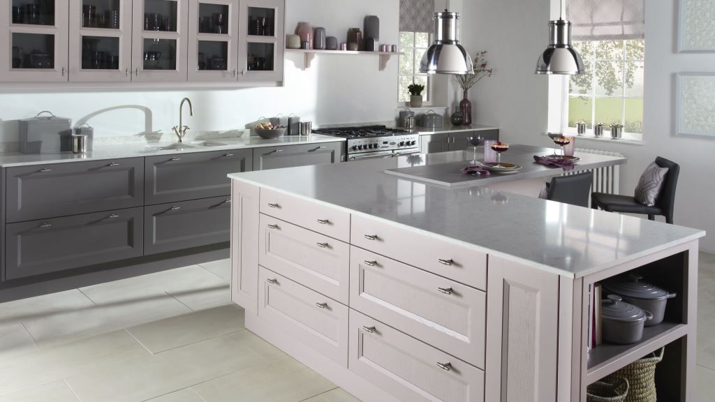 Burbidge Gresham shaker kitchen