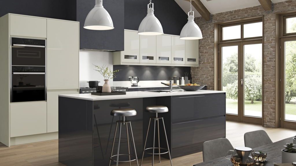 Strada high gloss kitchen from Stori / Uform