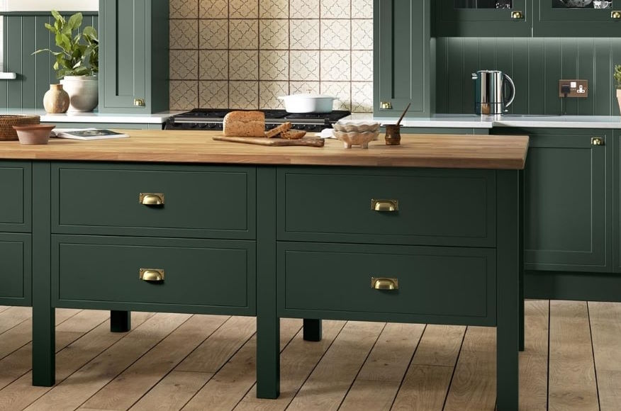 Ellesmere painted kitchen