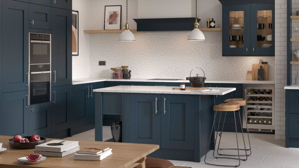 Second Nature Milbourne shaker kitchen