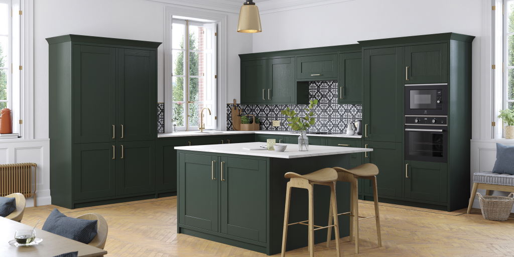 TKC Cambridge fir green shaker kitchen