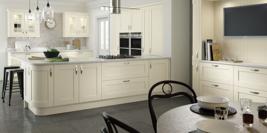 TKC Cambridge invory shaker kitchen