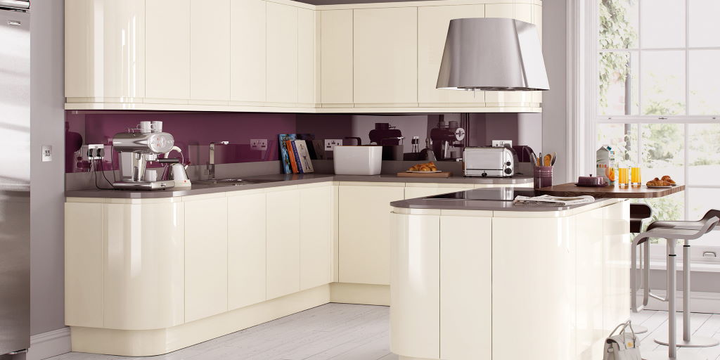 TKC Lucente gloss cream kitchen