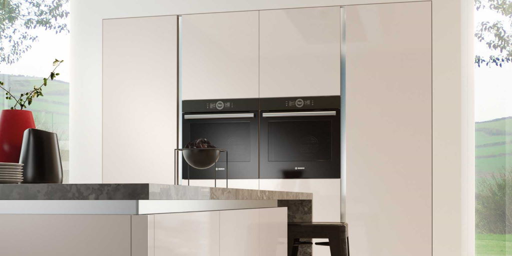 TKC Vivo+ gloss cashmere true handleless kitchen