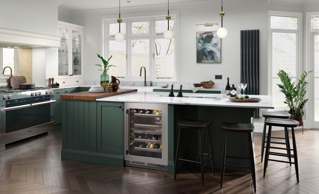 Kitchen Stori / Uform Clifden shaker heritage green