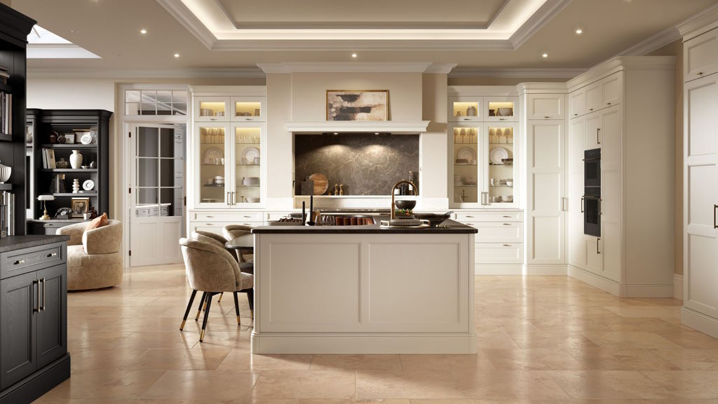 Stori / Uform Lawrenson shaker kitchen